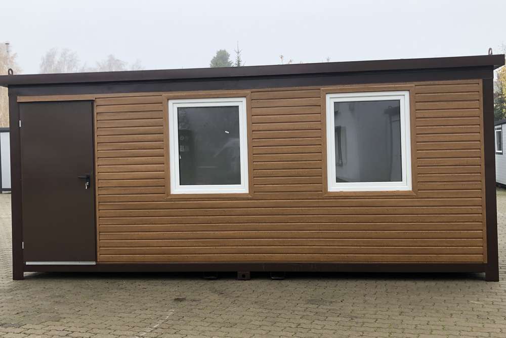 Contenedor oficina de 6 x 2,40 m